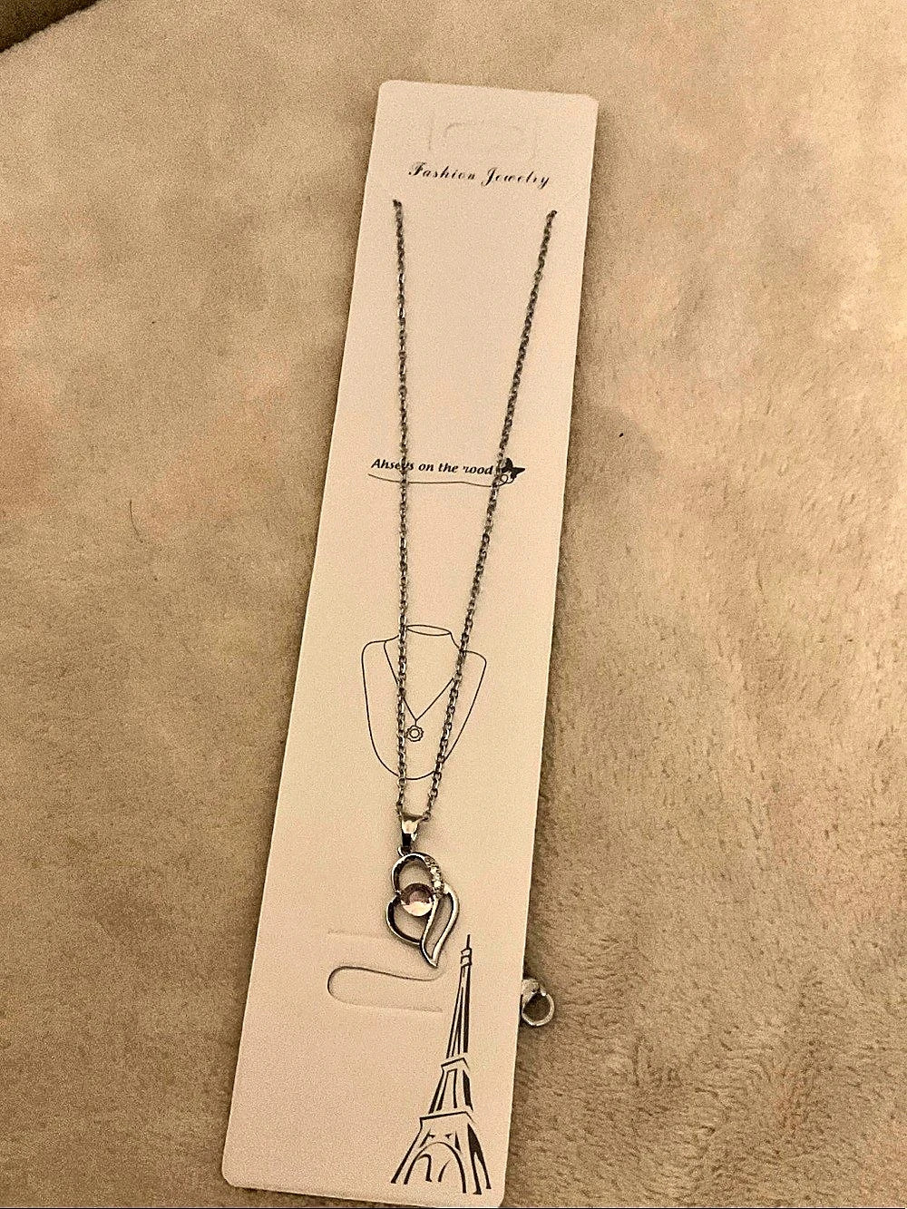 Layered Heart Pendant Necklace in Silver Like New